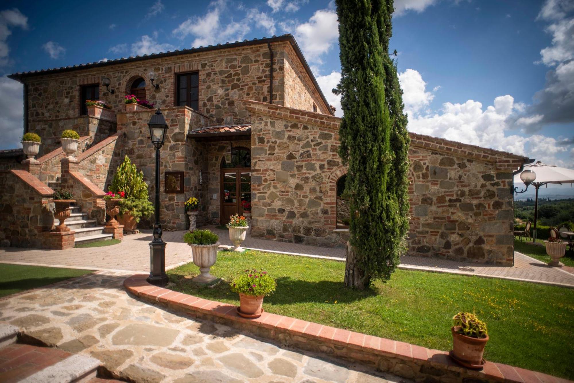 Poggio Paradiso Resort & Spa Montefollonico Exterior foto